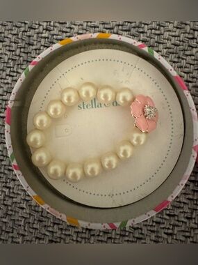 Stella & Dot Kristen Pearl Flower Girl Bracelet Kids NEW in Box